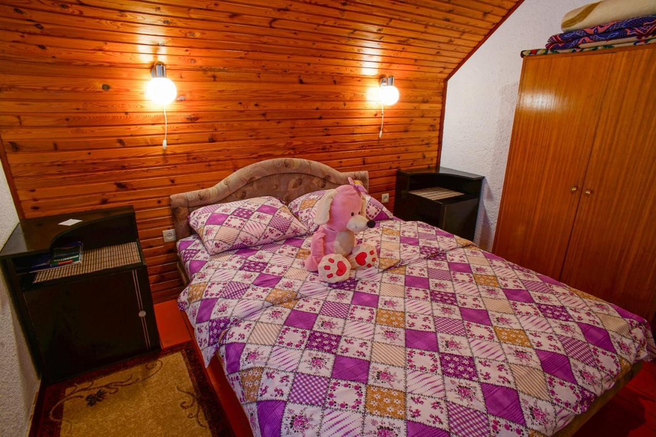 Lara Rooms Zabljak  Exterior photo